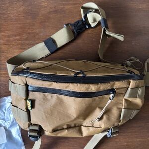 1733 - Side Pack 7L - VX21 Coyote